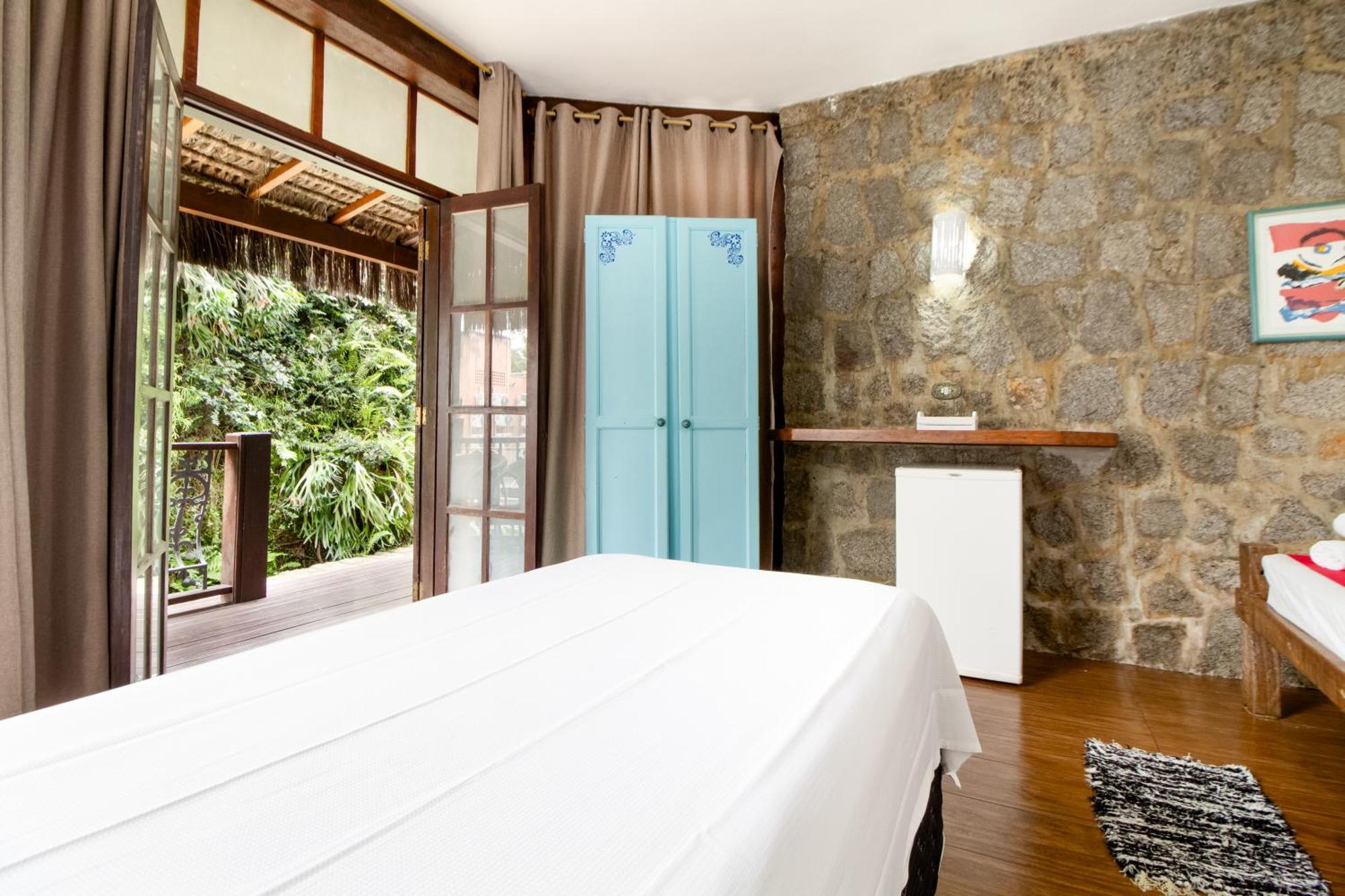 Velinn Pousada Guarubela Villa Vittoria Ilhabela Rum bild